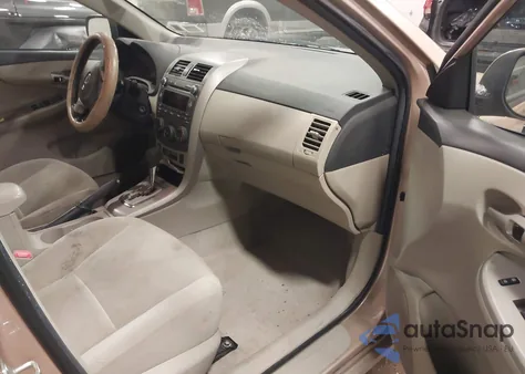 2011 Toyota Corolla Le z USA, uszkodzony, nr VIN 2T1BU4EEXBC658989